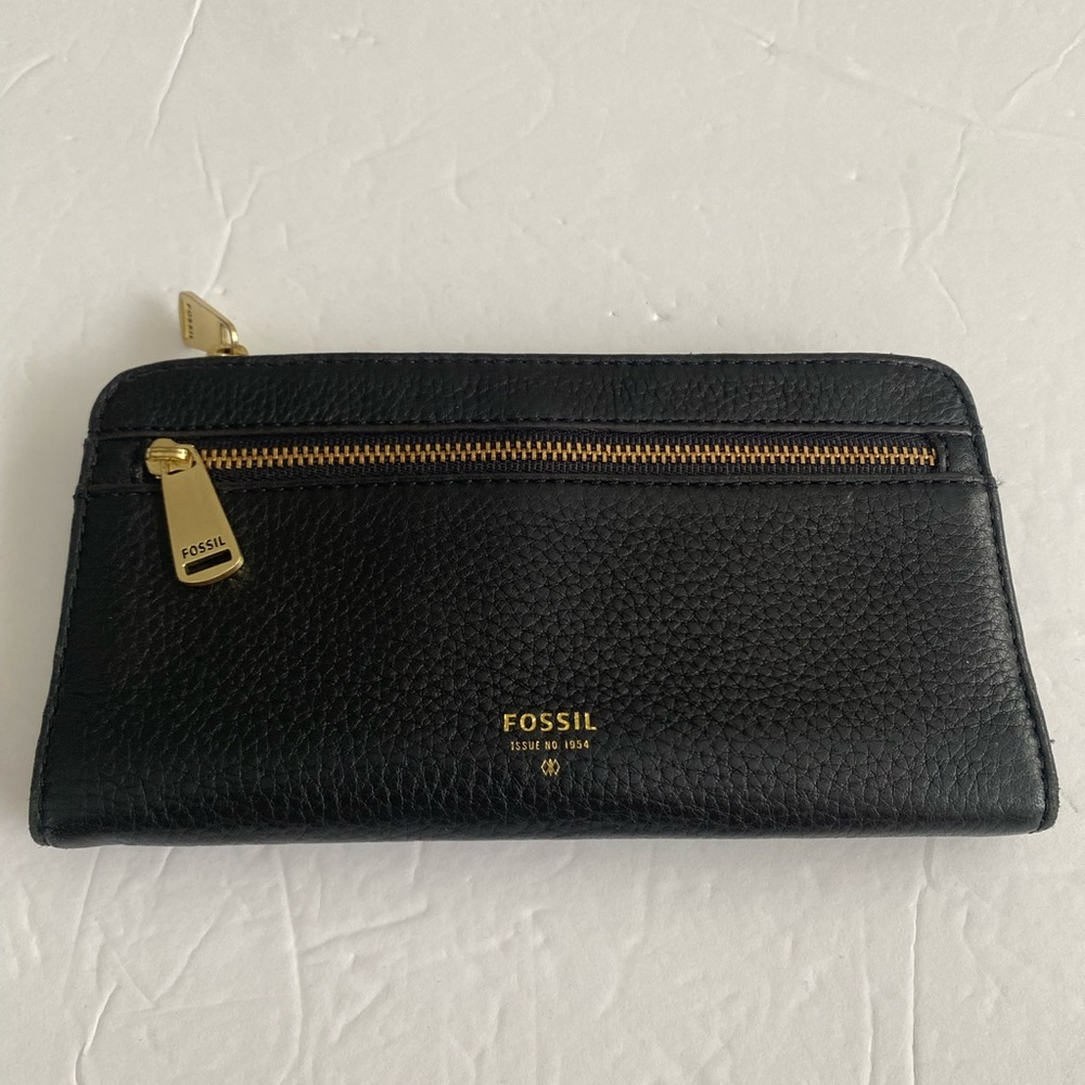 Fossil Black Pebbled Leather Zip-Around Wallet with Gold Hardware